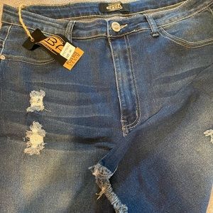 Jean Bermuda shorts